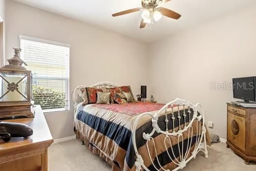 For Sale: $399,900 (4 beds, 2 baths, 1839 Square Feet)