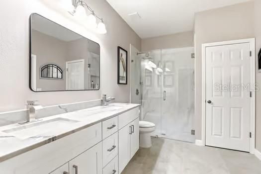 For Sale: $399,900 (4 beds, 2 baths, 1839 Square Feet)