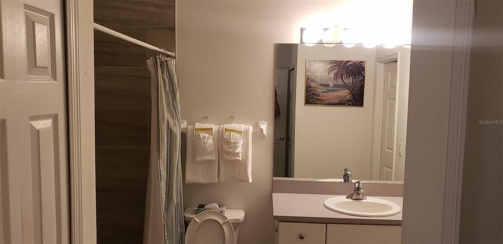 For Sale: $225,000 (1 beds, 1 baths, 750 Square Feet)