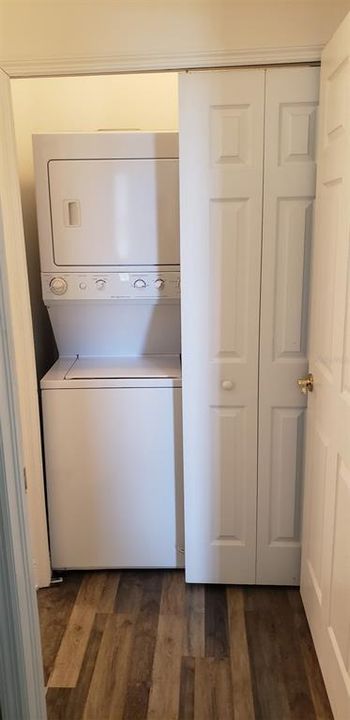 For Sale: $225,000 (1 beds, 1 baths, 750 Square Feet)