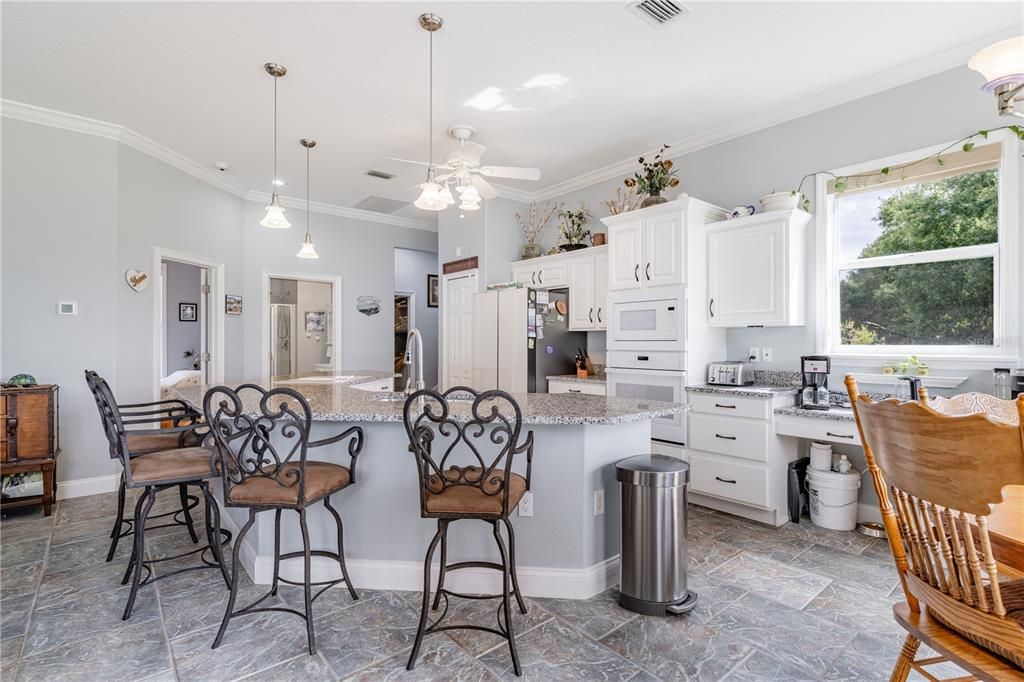 For Sale: $849,000 (4 beds, 3 baths, 2066 Square Feet)