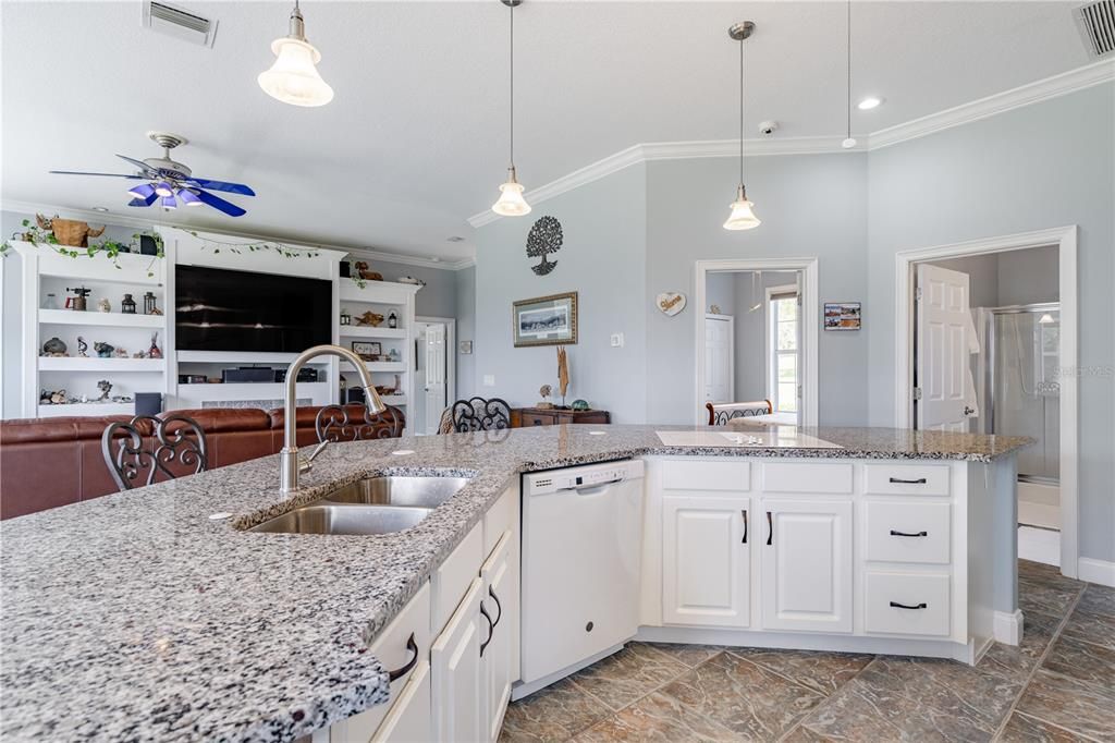 For Sale: $849,000 (4 beds, 3 baths, 2066 Square Feet)