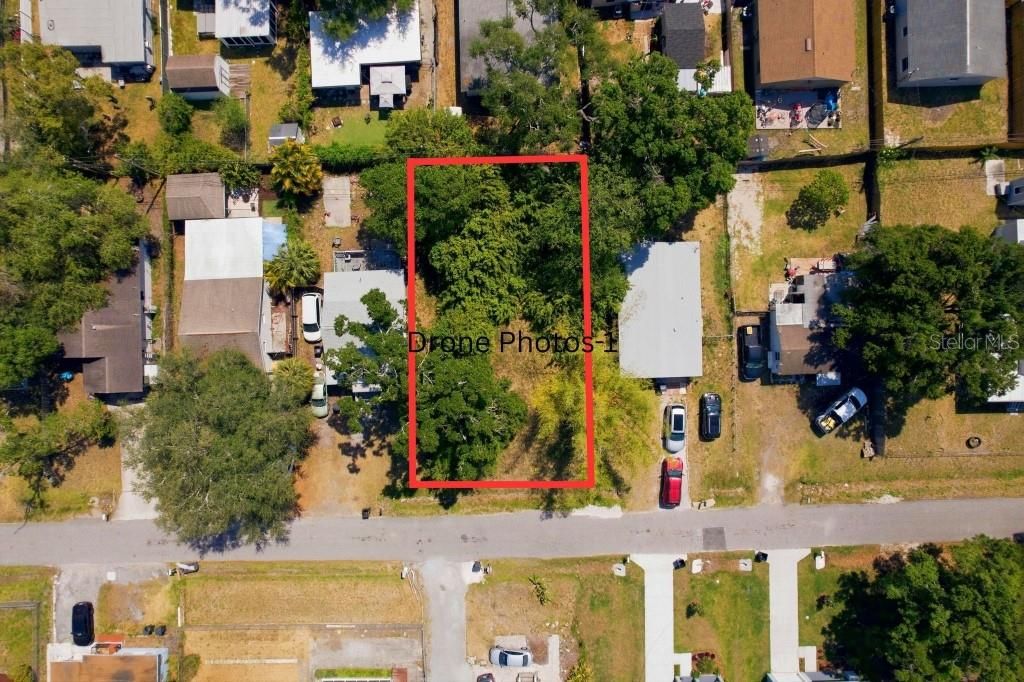 Vendido Recientemente: $115,000 (0.11 acres)