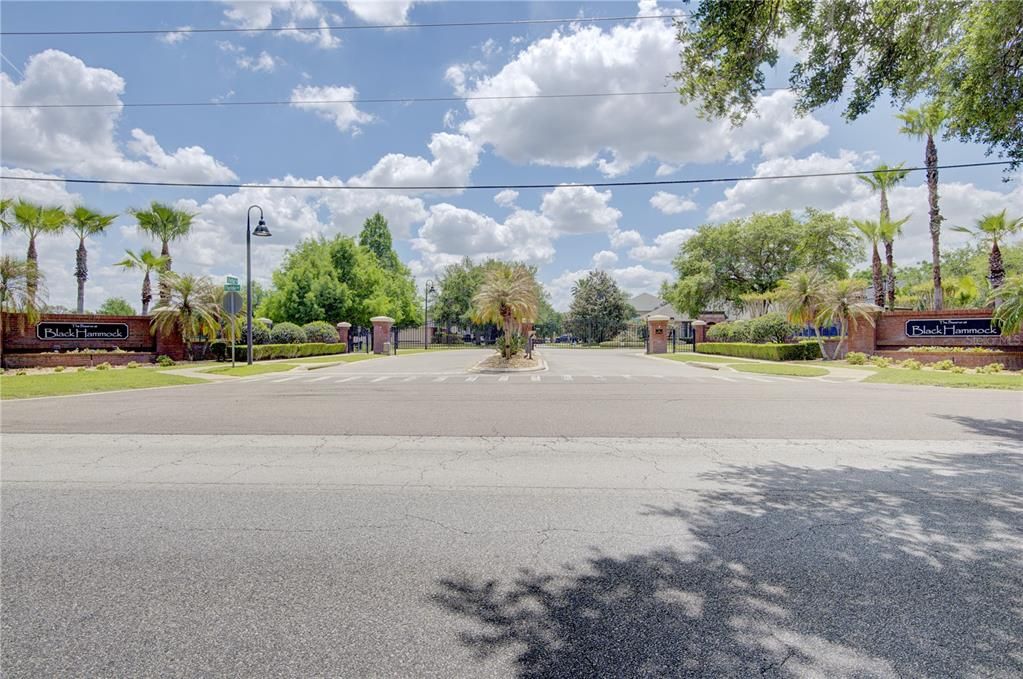 For Sale: $1,095,000 (4 beds, 4 baths, 4157 Square Feet)