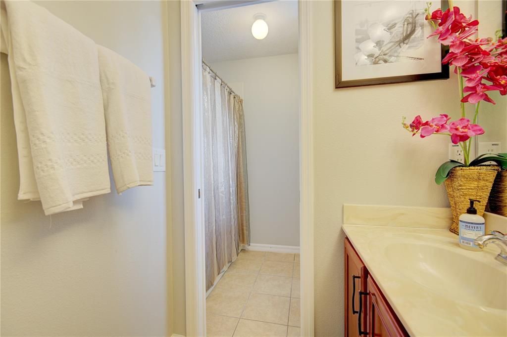 For Sale: $1,095,000 (4 beds, 4 baths, 4157 Square Feet)
