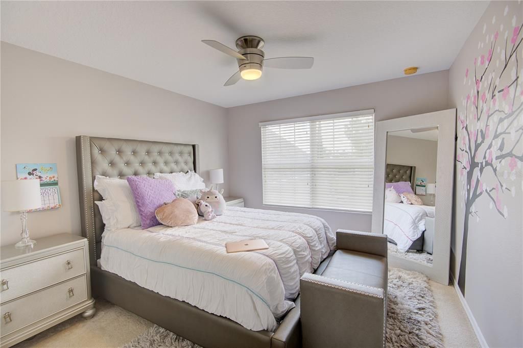 For Sale: $1,095,000 (4 beds, 4 baths, 4157 Square Feet)