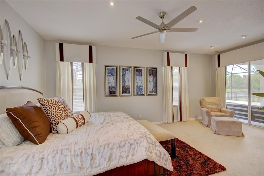 For Sale: $1,095,000 (4 beds, 4 baths, 4157 Square Feet)
