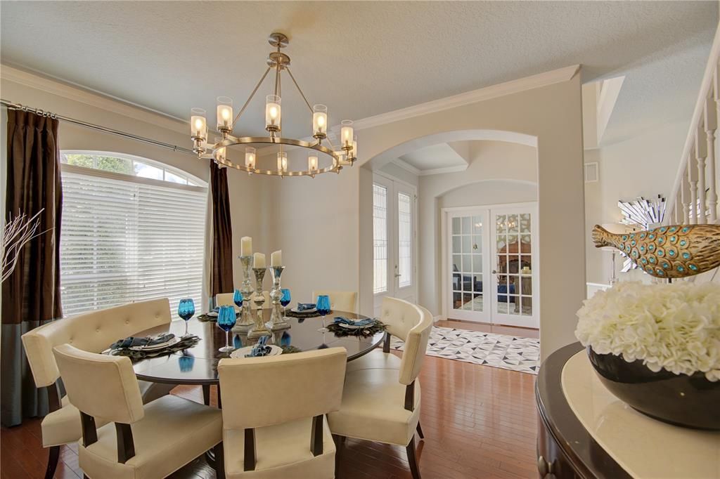 For Sale: $1,095,000 (4 beds, 4 baths, 4157 Square Feet)