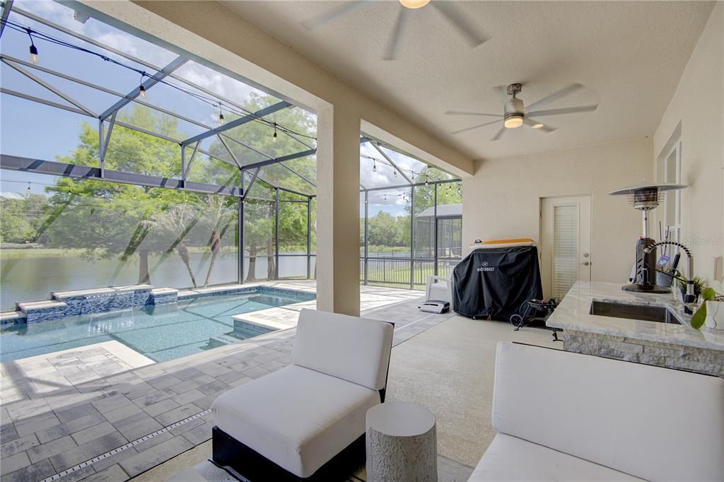 For Sale: $1,095,000 (4 beds, 4 baths, 4157 Square Feet)