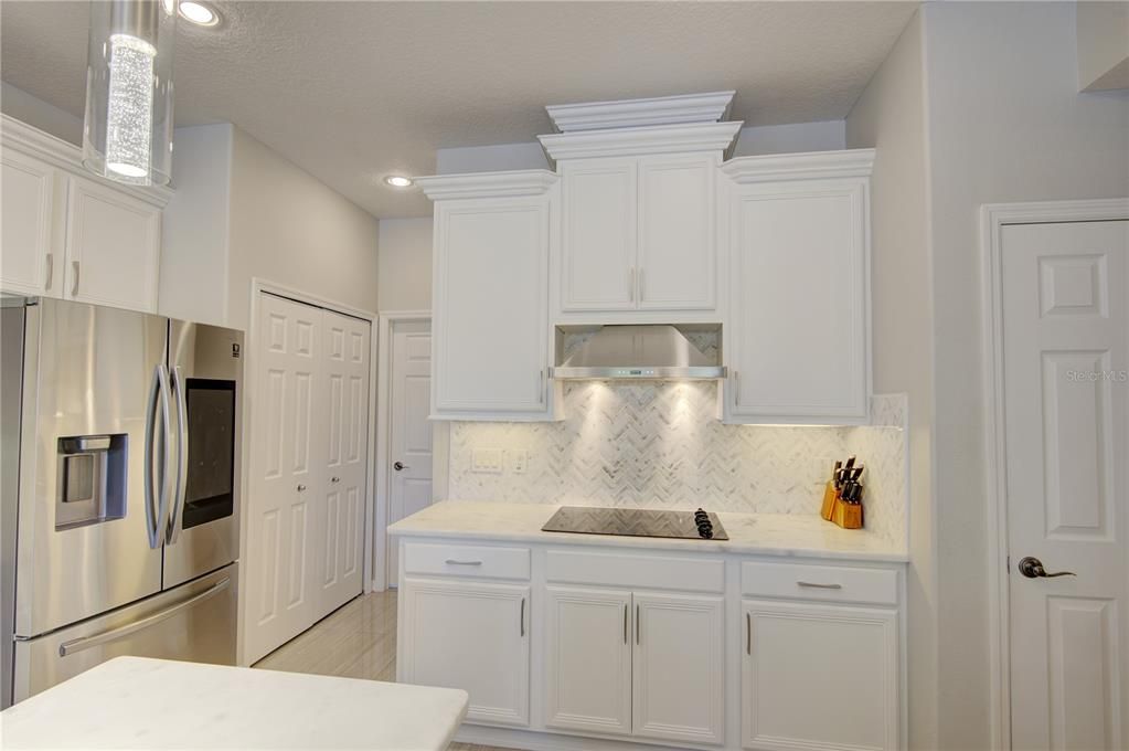 For Sale: $1,095,000 (4 beds, 4 baths, 4157 Square Feet)