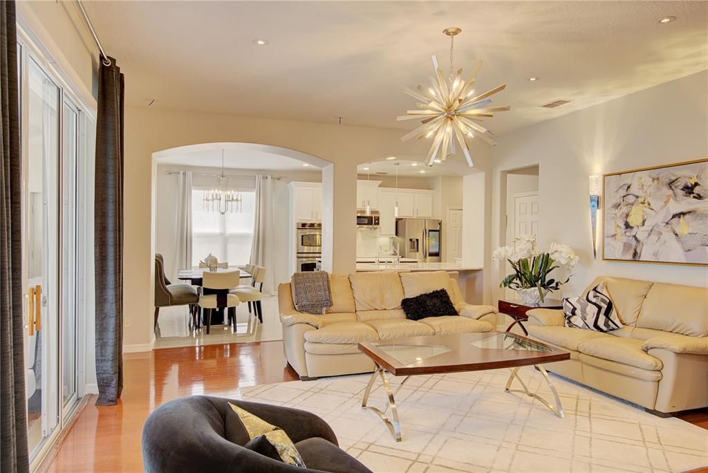 For Sale: $1,095,000 (4 beds, 4 baths, 4157 Square Feet)