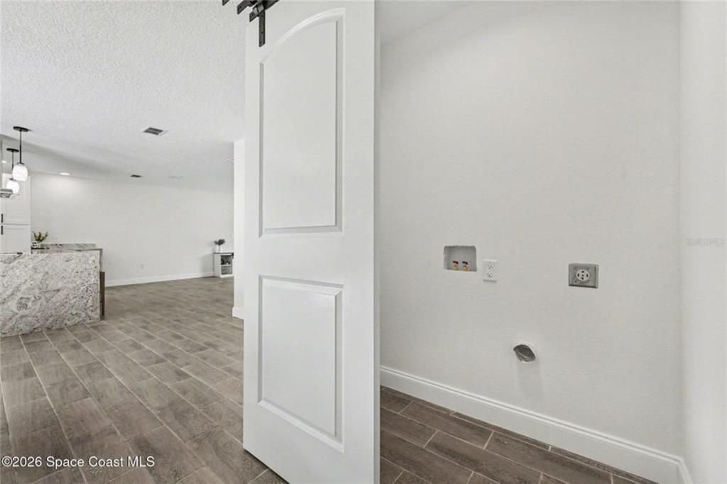For Sale: $429,000 (3 beds, 2 baths, 1268 Square Feet)