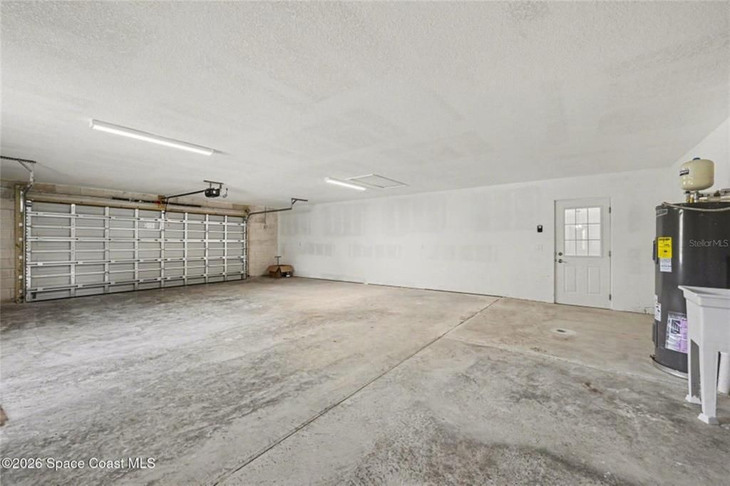 For Sale: $429,000 (3 beds, 2 baths, 1268 Square Feet)