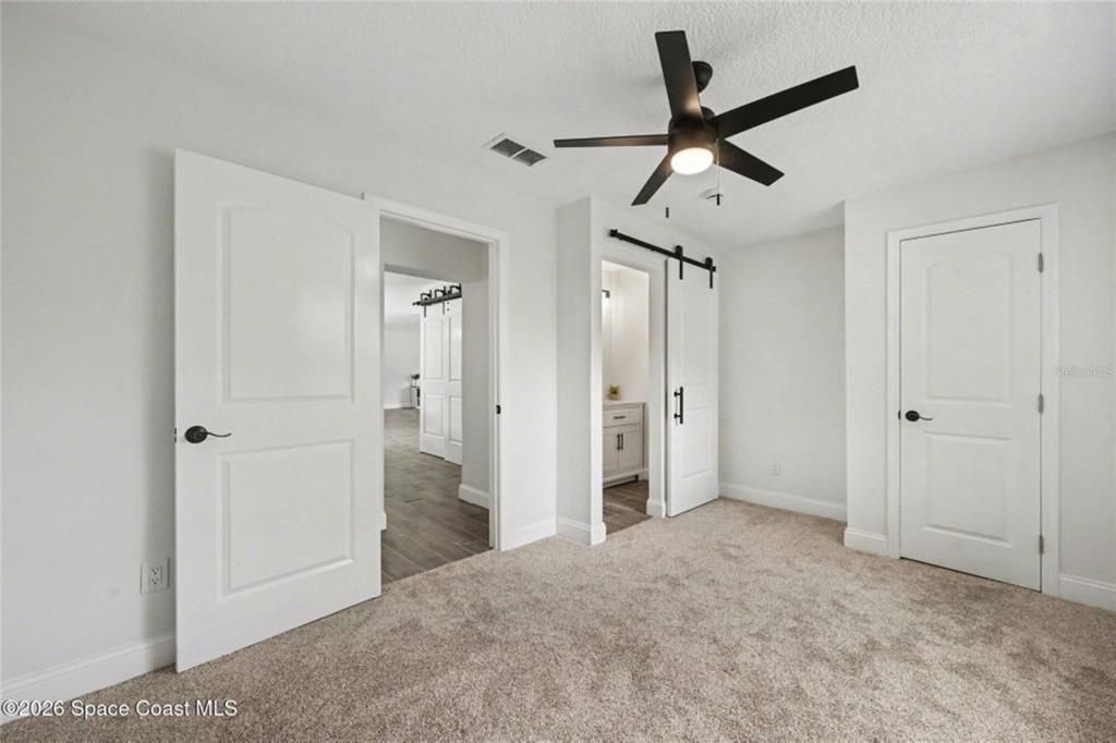 For Sale: $429,000 (3 beds, 2 baths, 1268 Square Feet)