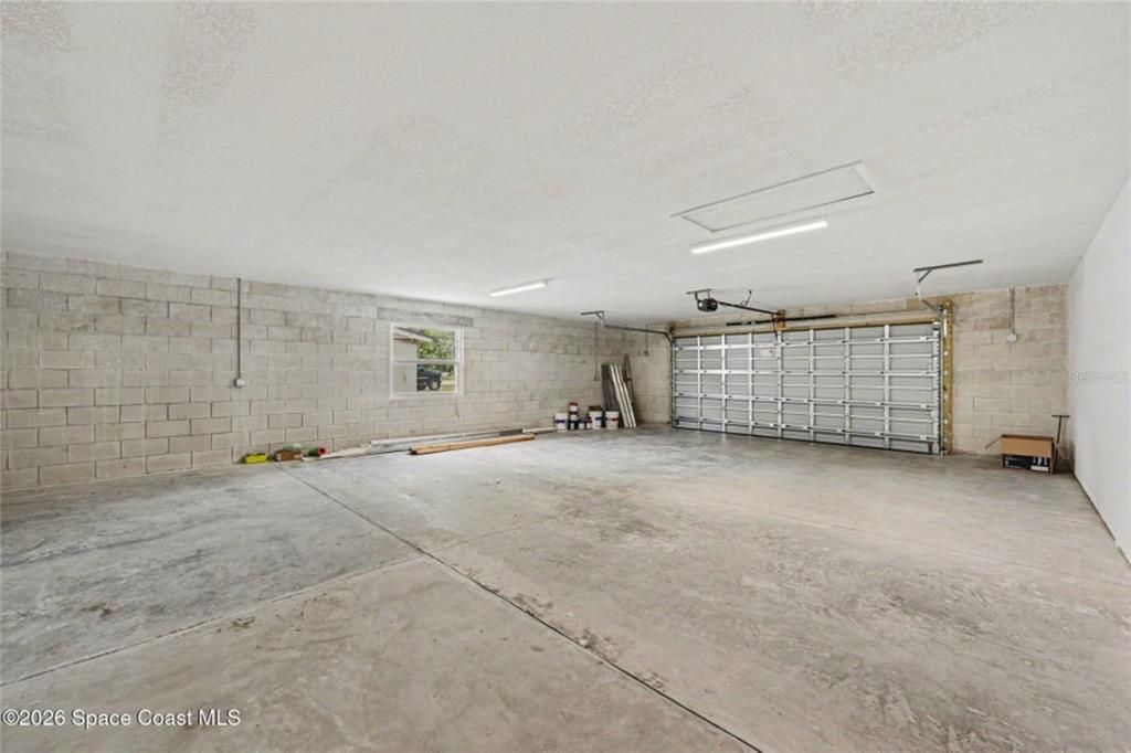 For Sale: $429,000 (3 beds, 2 baths, 1268 Square Feet)