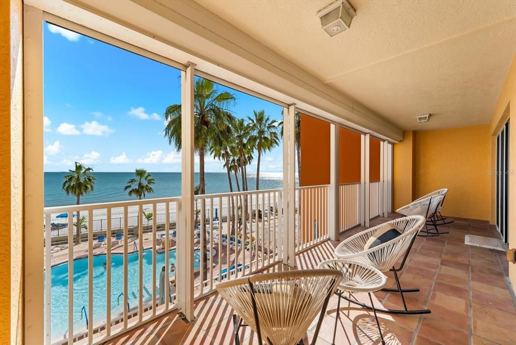 For Sale: $1,111,111 (2 beds, 2 baths, 1395 Square Feet)