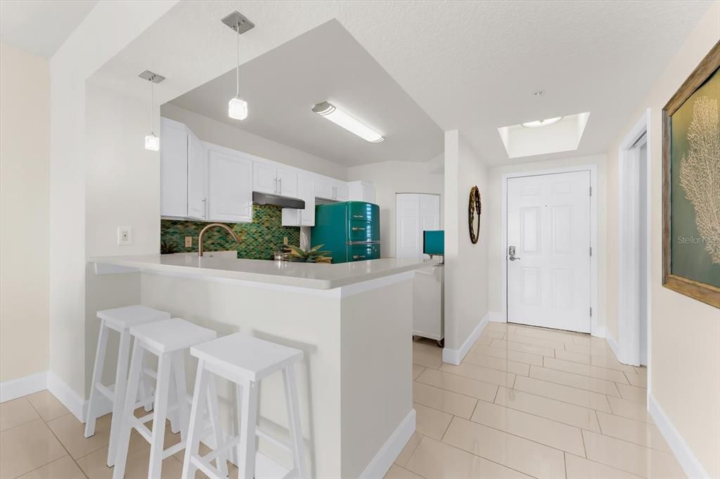 For Sale: $1,111,111 (2 beds, 2 baths, 1395 Square Feet)