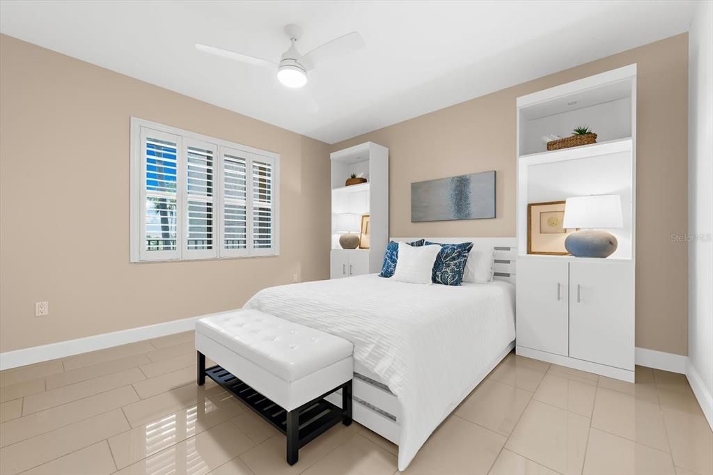 For Sale: $1,111,111 (2 beds, 2 baths, 1395 Square Feet)