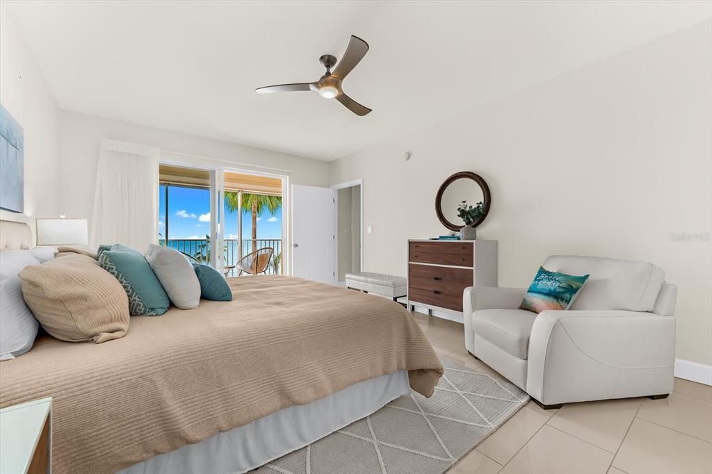For Sale: $1,111,111 (2 beds, 2 baths, 1395 Square Feet)
