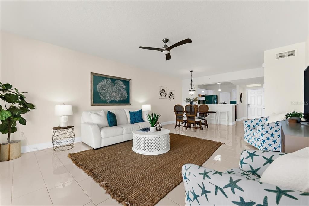 For Sale: $1,111,111 (2 beds, 2 baths, 1395 Square Feet)