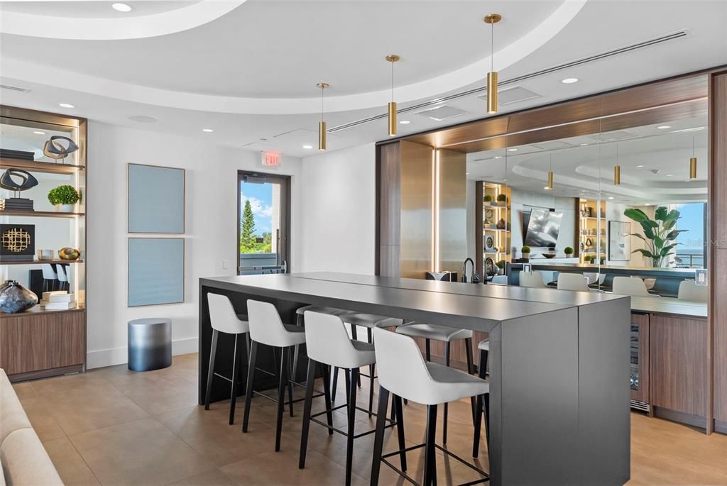 En Venta: $1,599,000 (2 camas, 3 baños, 2068 Pies cuadrados)