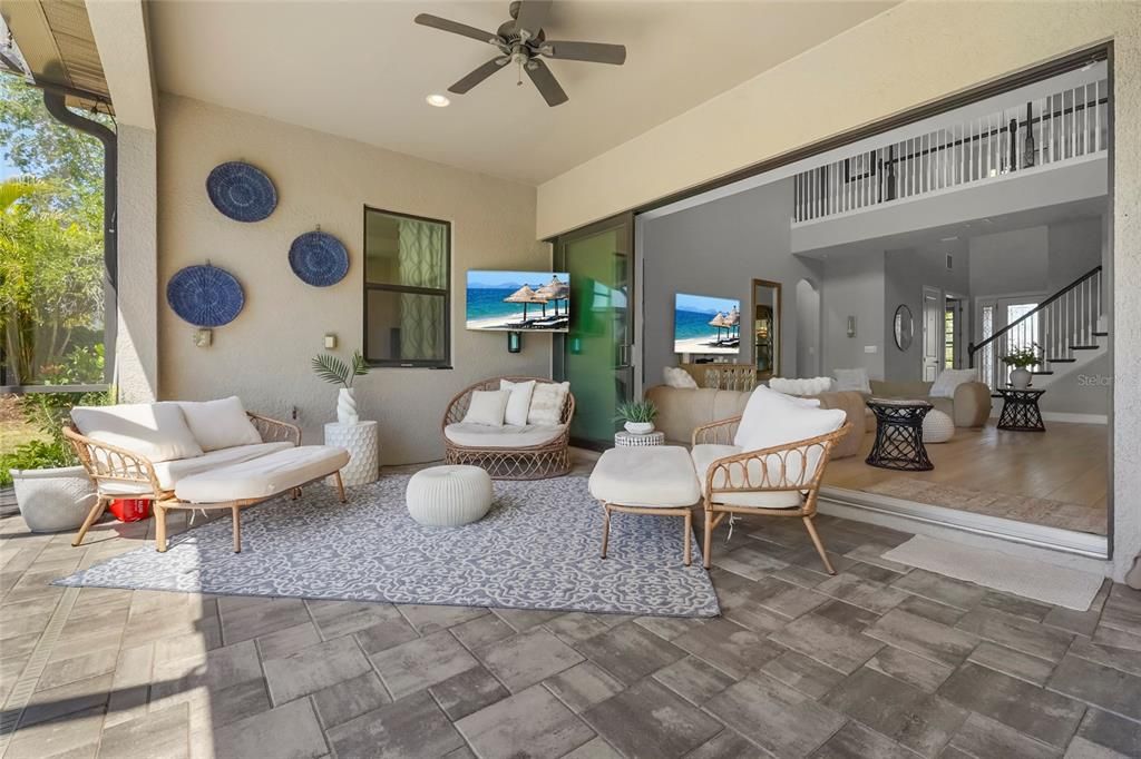 For Sale: $2,299,000 (5 beds, 4 baths, 5171 Square Feet)