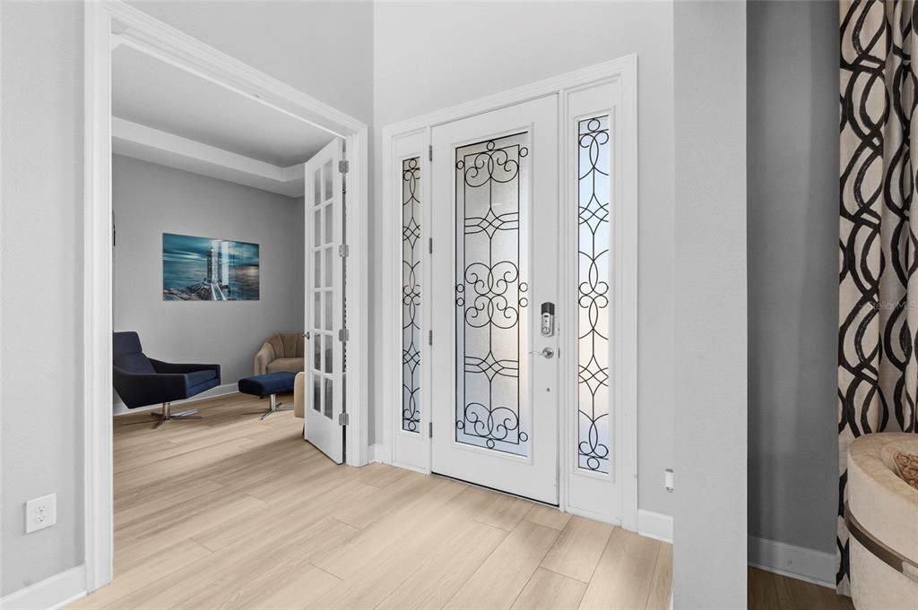 For Sale: $2,299,000 (5 beds, 4 baths, 5171 Square Feet)