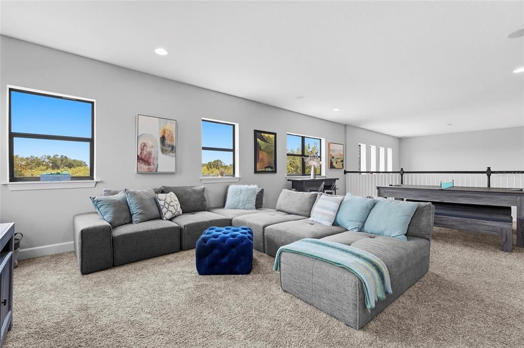For Sale: $2,299,000 (5 beds, 4 baths, 5171 Square Feet)