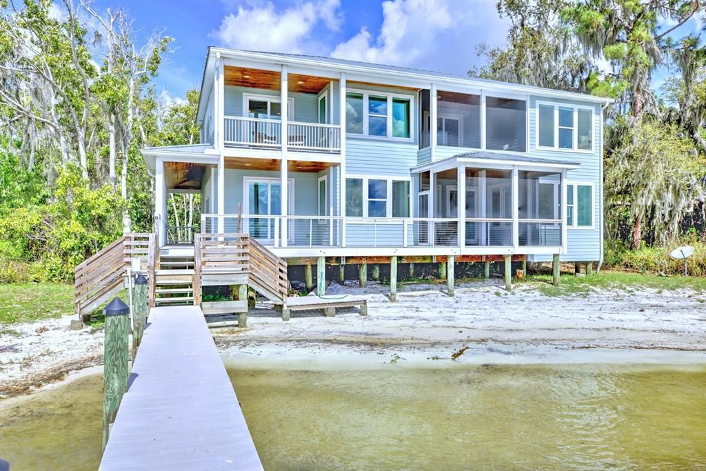 En Venta: $1,349,999 (5 camas, 3 baños, 2746 Pies cuadrados)