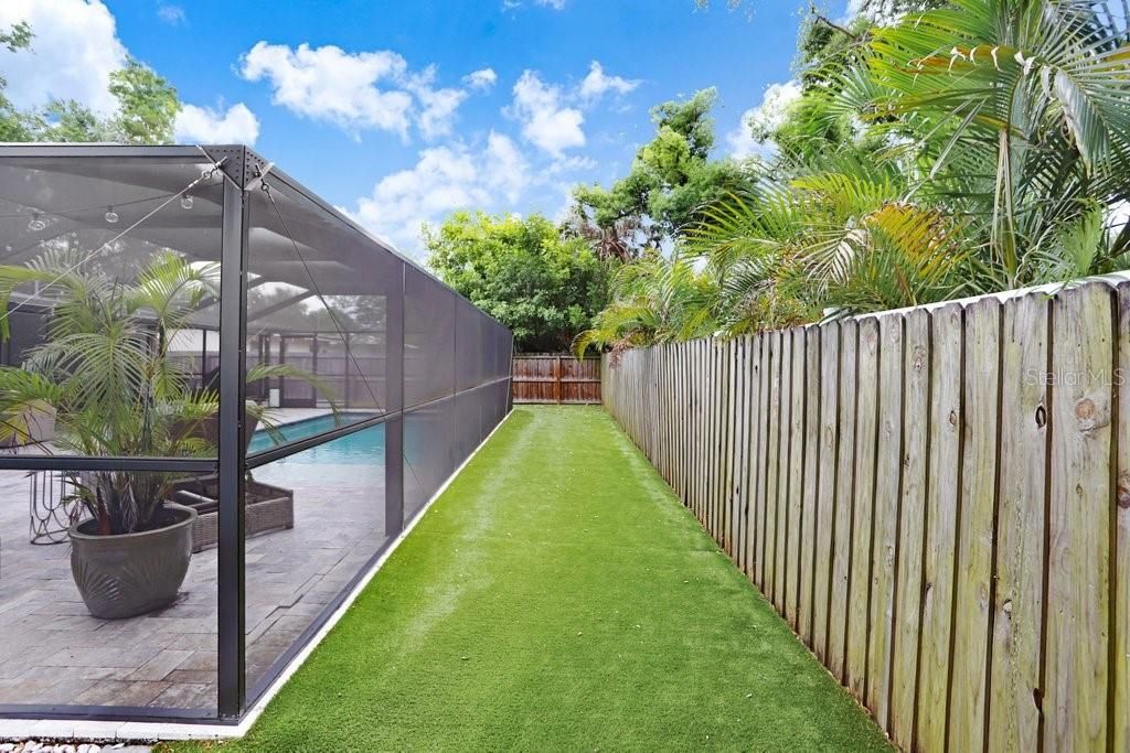Activo con contrato: $550,000 (4 camas, 2 baños, 1614 Pies cuadrados)