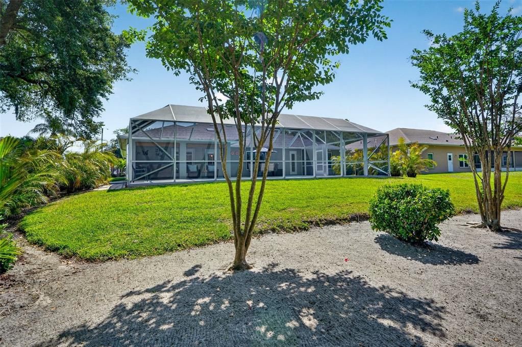 Active With Contract: $539,900 (4 beds, 2 baths, 2090 Square Feet)