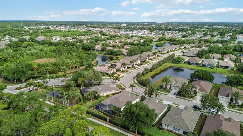 Active With Contract: $433,500 (3 beds, 2 baths, 1806 Square Feet)