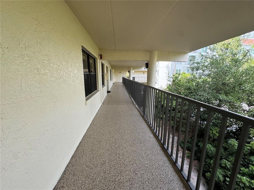 En Venta: $215,000 (2 camas, 2 baños, 1272 Pies cuadrados)