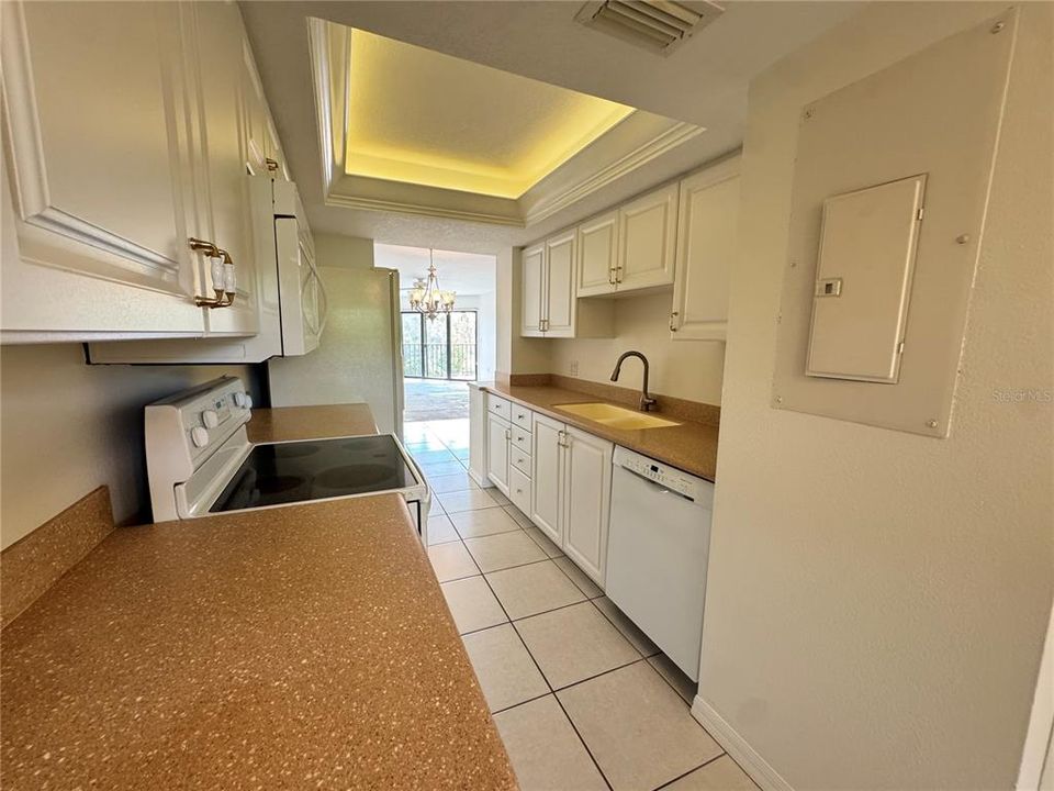 En Venta: $215,000 (2 camas, 2 baños, 1272 Pies cuadrados)