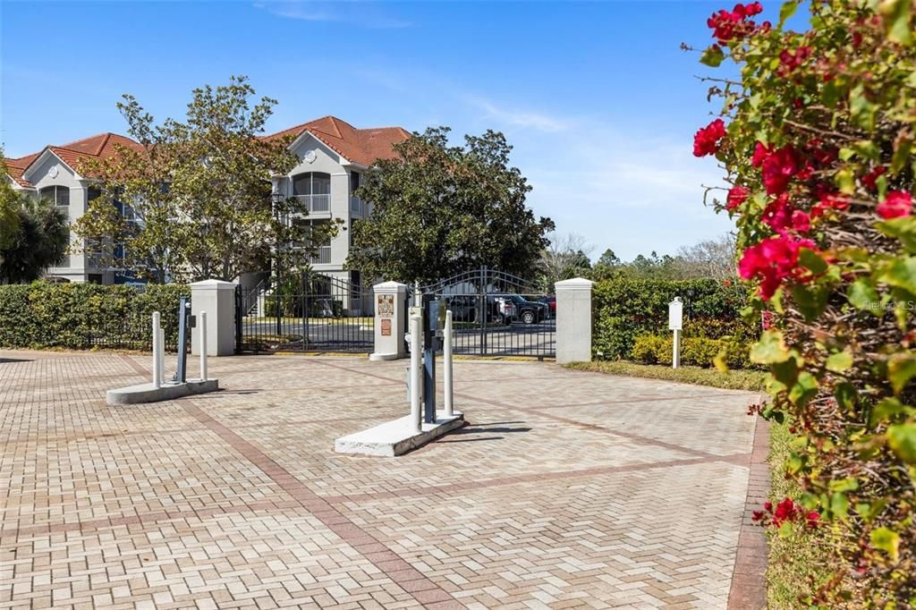 En Venta: $215,000 (2 camas, 2 baños, 1272 Pies cuadrados)