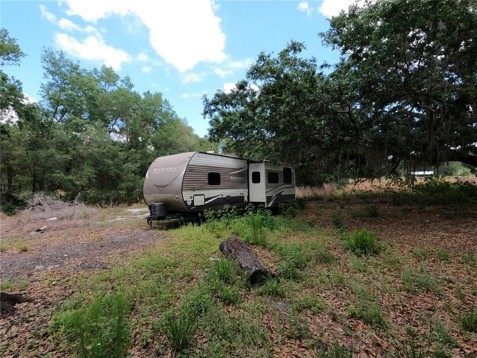 En Venta: $850,000 (11.81 acres)