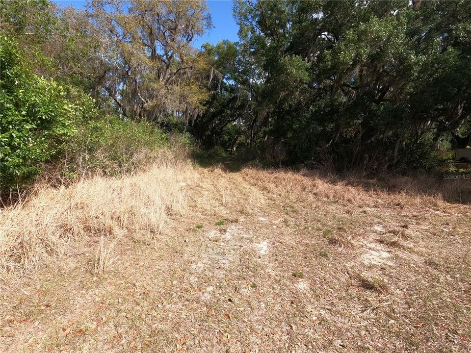 En Venta: $850,000 (11.81 acres)