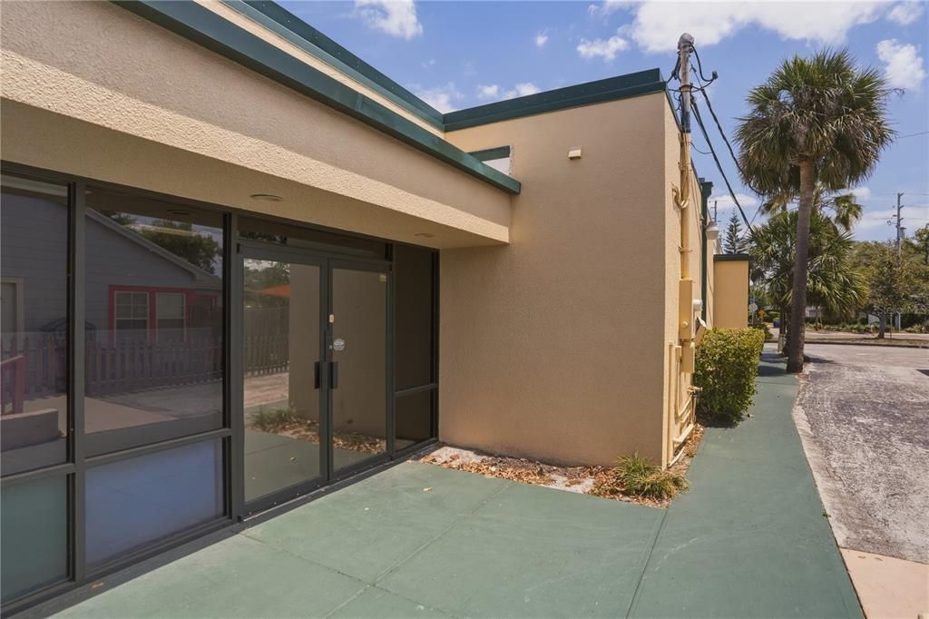 For Sale: $1,200,000 (0 beds, 0 baths, 7599 Square Feet)