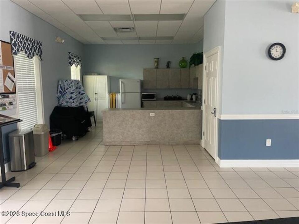 En Venta: $330,000 (3 camas, 2 baños, 1480 Pies cuadrados)