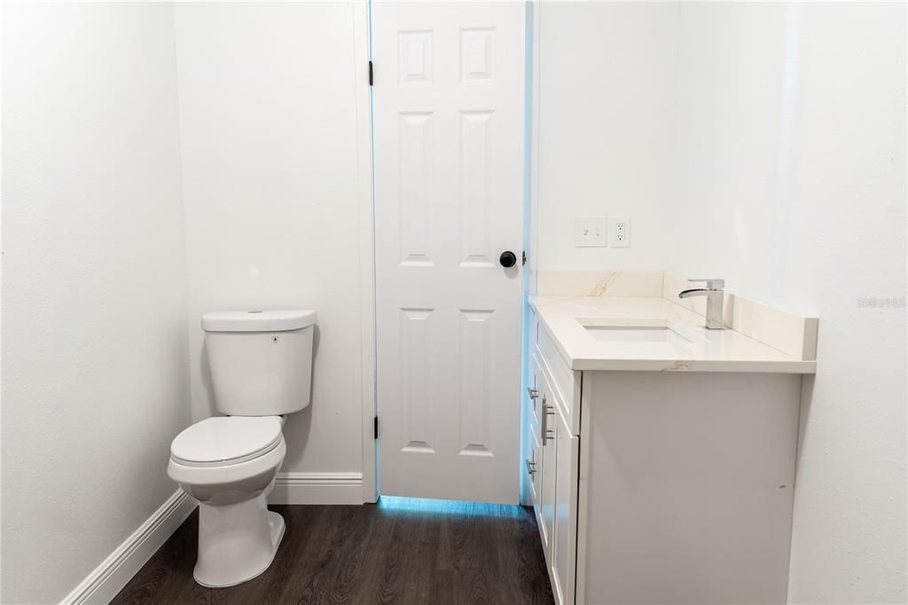 For Sale: $159,900 (3 beds, 2 baths, 960 Square Feet)