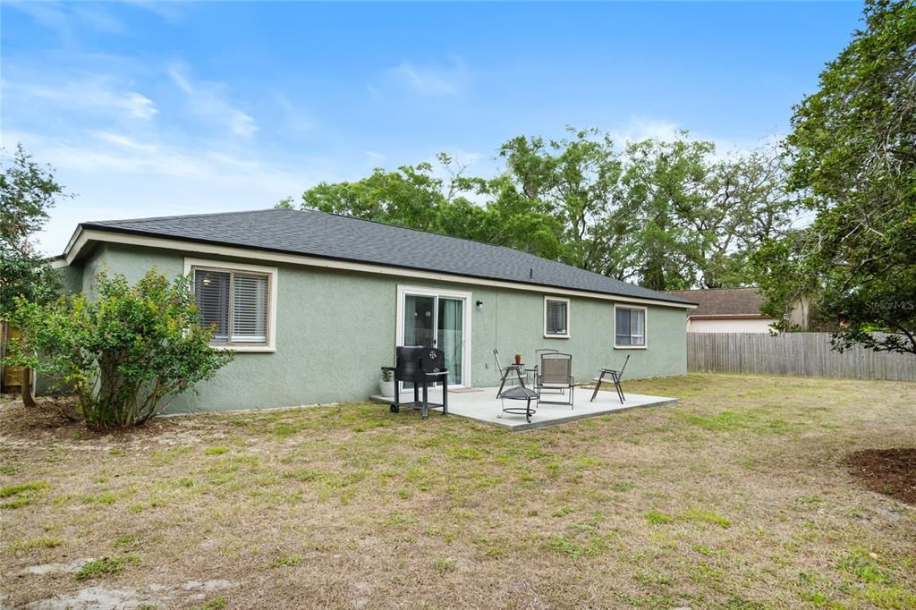 Active With Contract: $327,000 (3 beds, 2 baths, 1388 Square Feet)