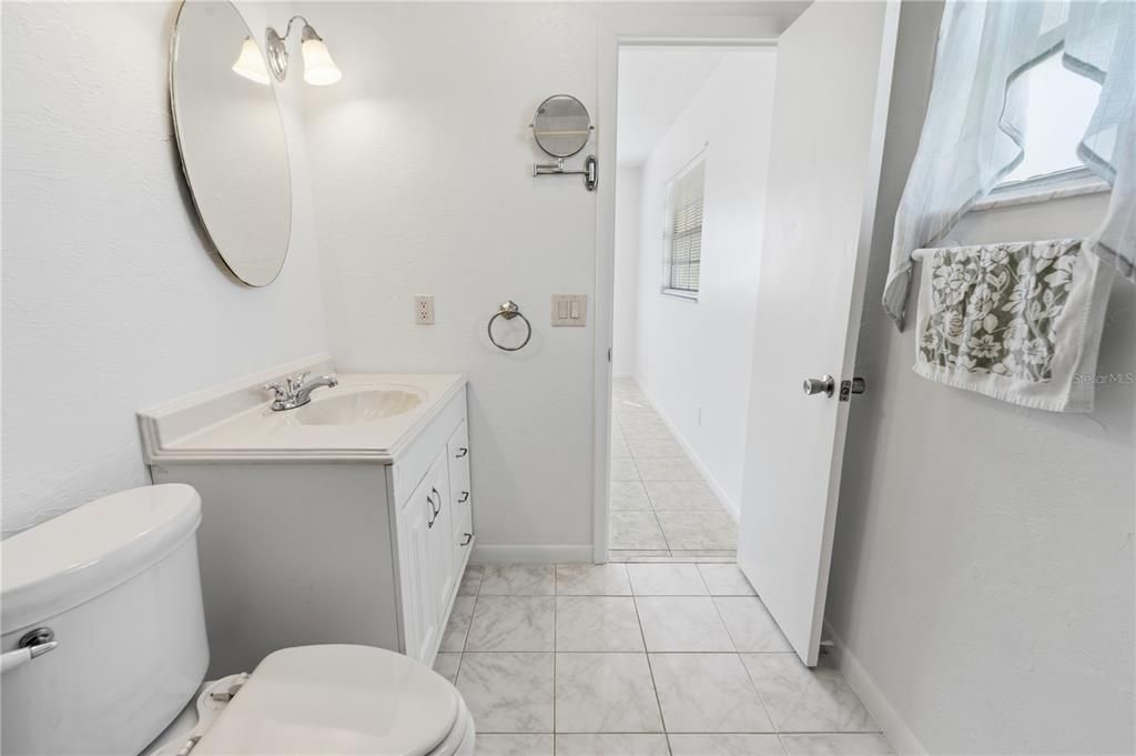Activo con contrato: $269,000 (3 camas, 3 baños, 1300 Pies cuadrados)