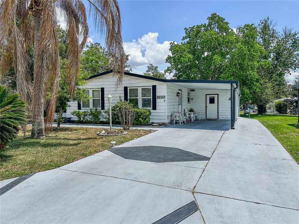 For Sale: $148,000 (2 beds, 2 baths, 1092 Square Feet)