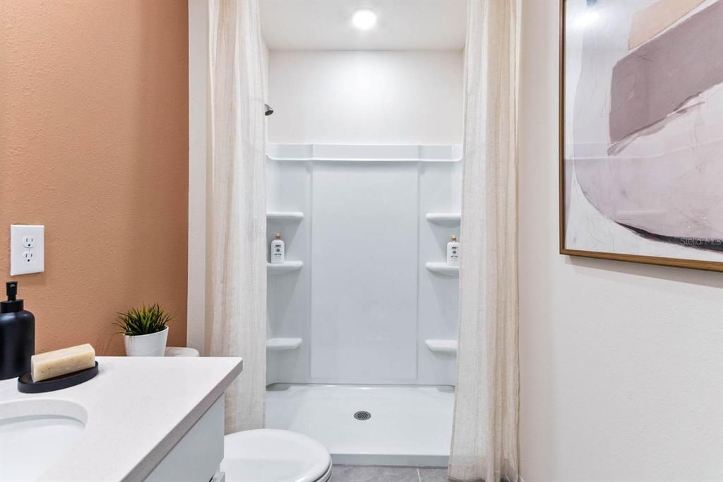 En Venta: $264,900 (3 camas, 2 baños, 1464 Pies cuadrados)