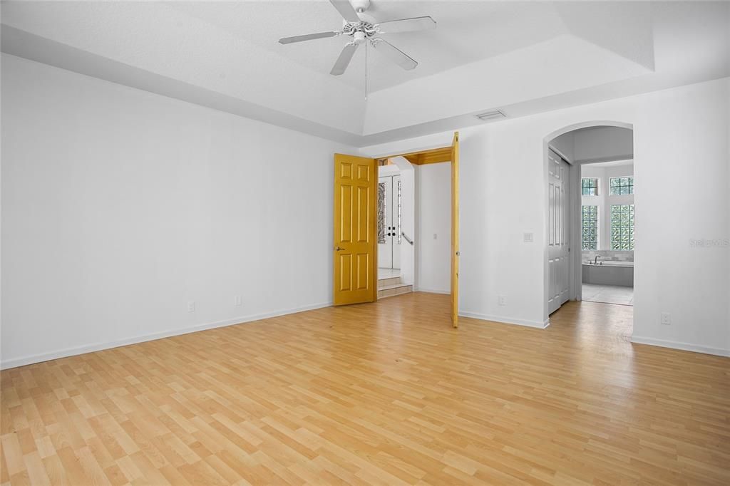 На продажу: $875,000 (5 спален, 3 ванн, 3163 Квадратных фут)