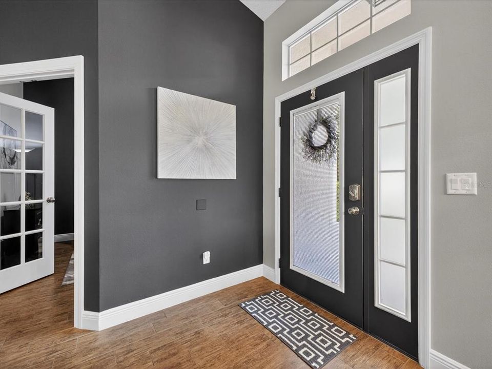 Active With Contract: $515,000 (3 beds, 2 baths, 1995 Square Feet)