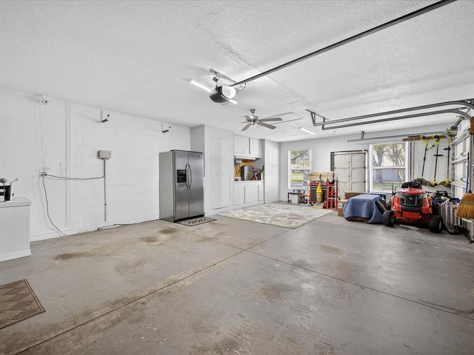 Active With Contract: $515,000 (3 beds, 2 baths, 1995 Square Feet)
