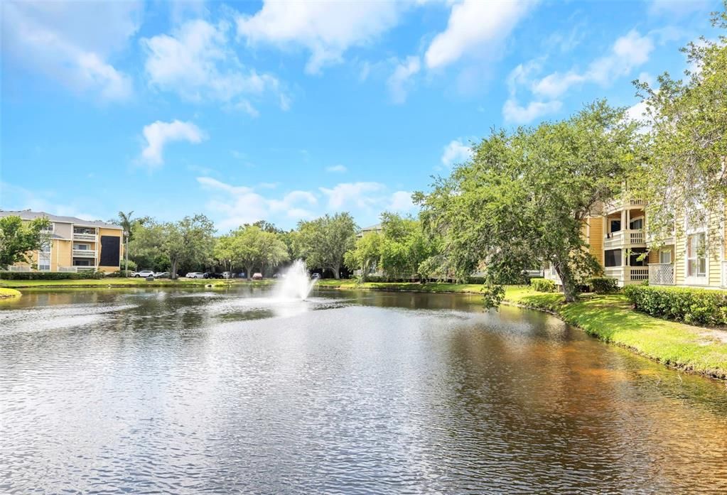 For Sale: $130,000 (1 beds, 1 baths, 685 Square Feet)