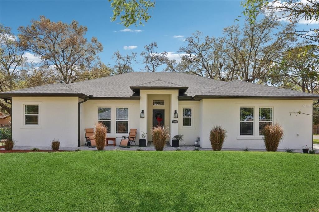 Recently Rented: $2,600 (3 beds, 3 baths, 2178 Square Feet)