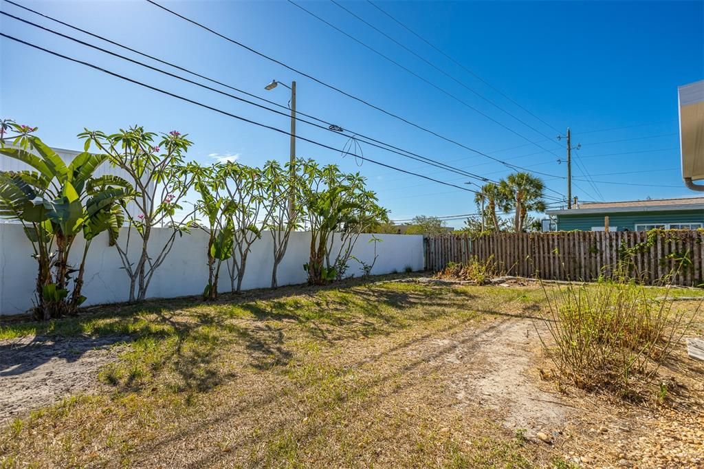 Activo con contrato: $289,999 (2 camas, 1 baños, 864 Pies cuadrados)